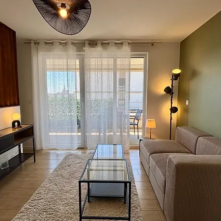 6th Floor With Terrace